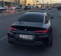 بي ام دبليو 8 الفئة